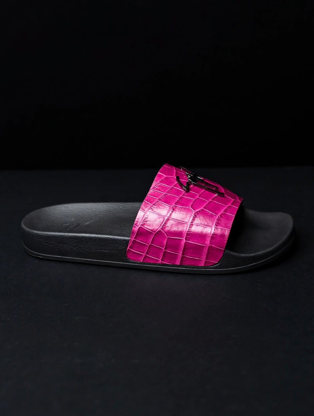 Giuseppe Zanotti Birel Slide "Pink Croc" — Men's 10.5–11 (EU 44)