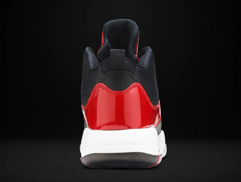 Jordan Maxin 200 Black Gym Red CD6107-016 — heel view