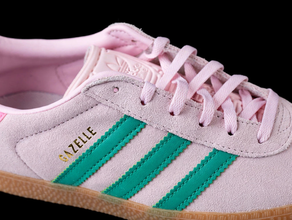 adidas Gazelle J — Clear Pink/Court Green — Junior 4 (JP7128)