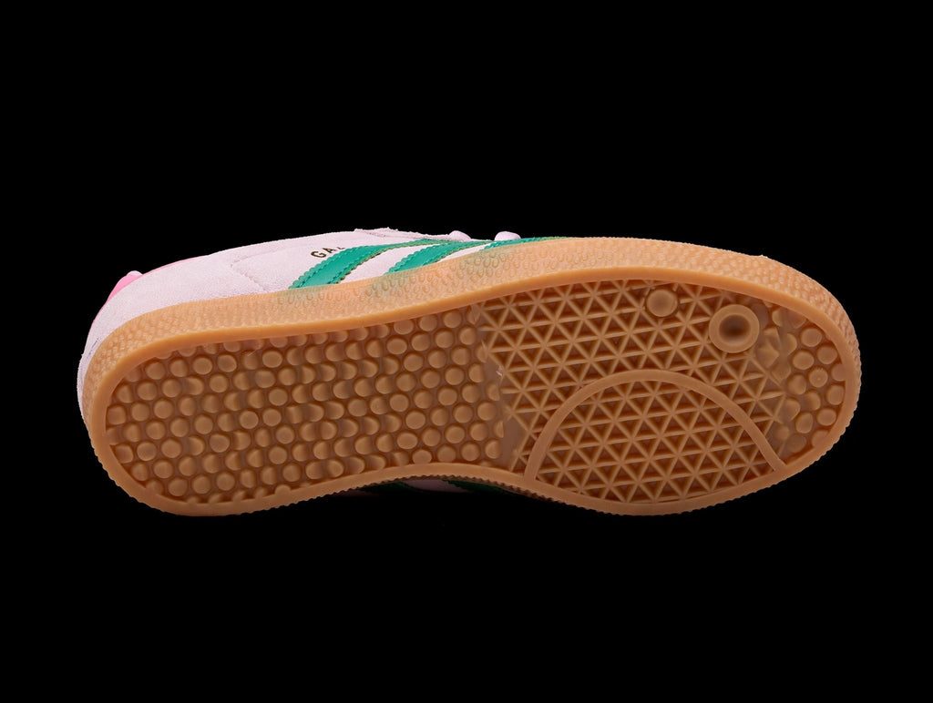 adidas Gazelle J — Clear Pink/Court Green — Junior 4 (JP7128)