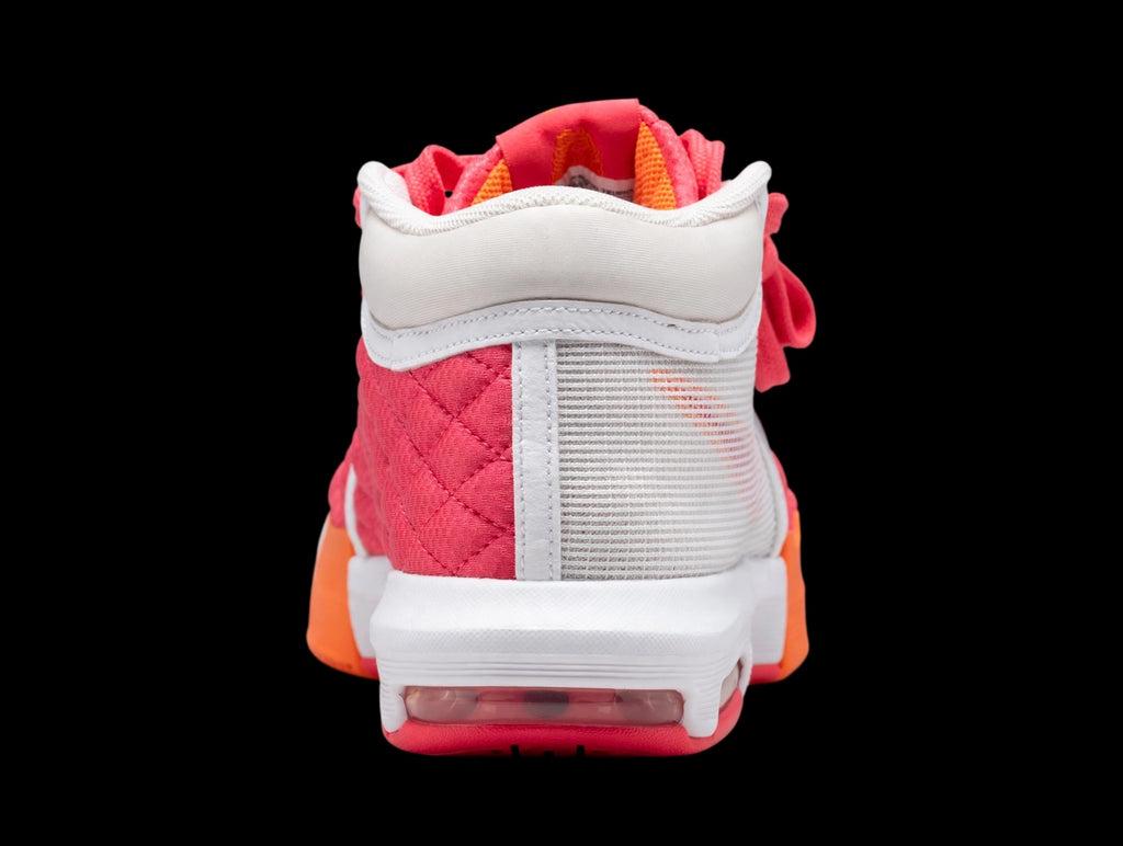 nike-lebron-witness-8-03-heel.webp