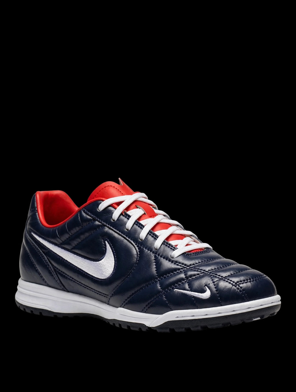 nike-total90-usa-01-hero.webp