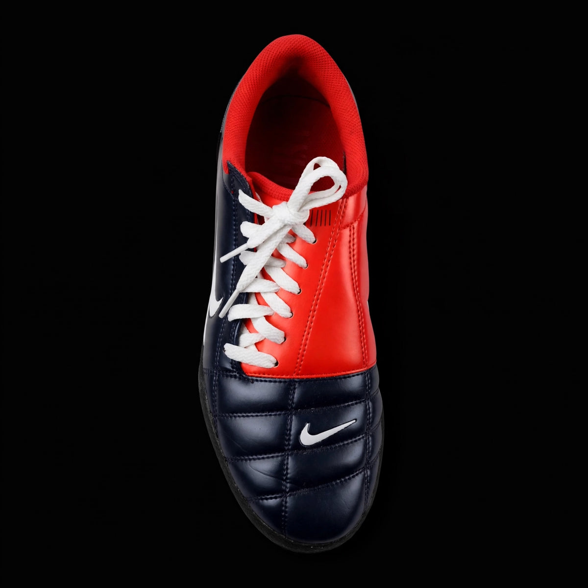 nike-total90-usa-04-top.webp