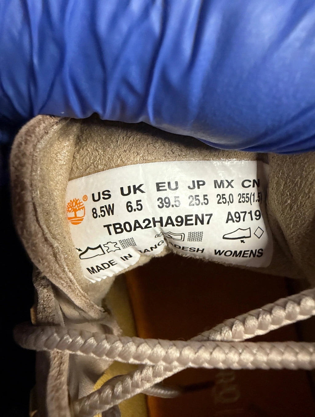 Timberland Women's Stone Street Platform Chukka — Light Beige, 8.5W