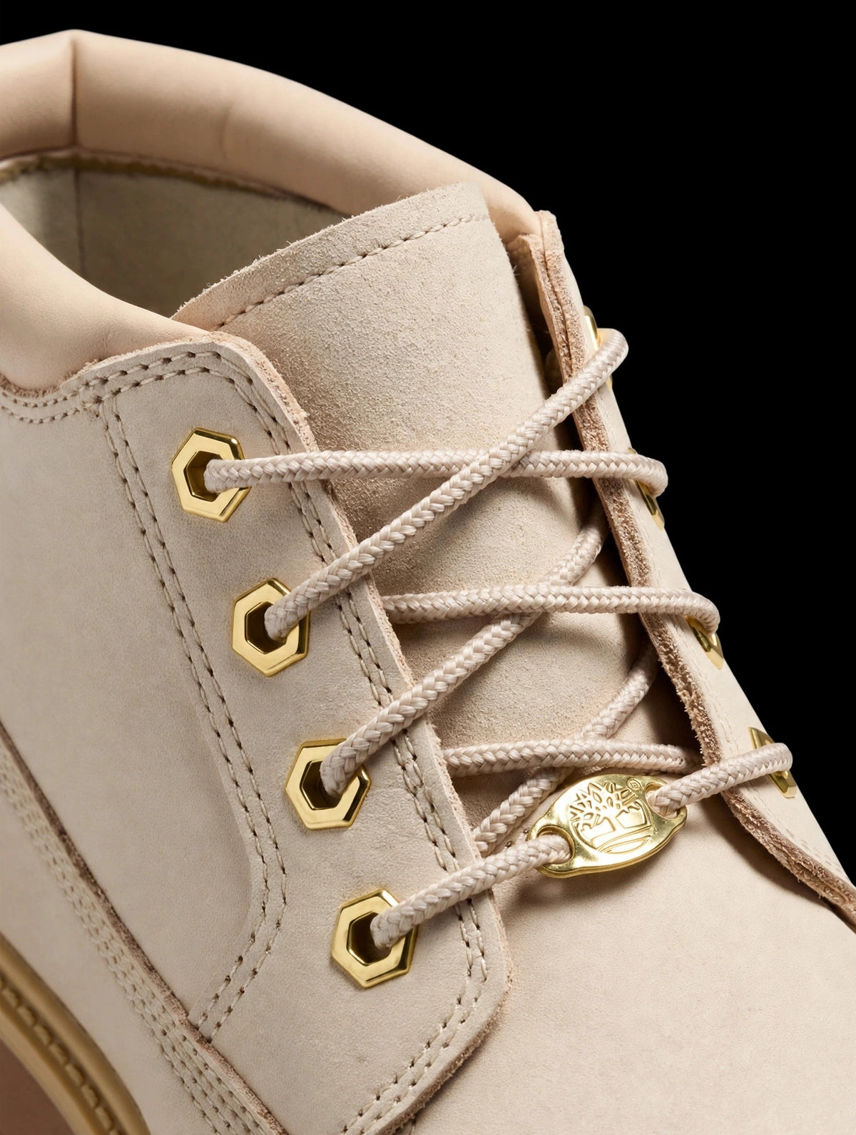 Timberland Women's Stone Street Platform Chukka — Light Beige, 8.5W