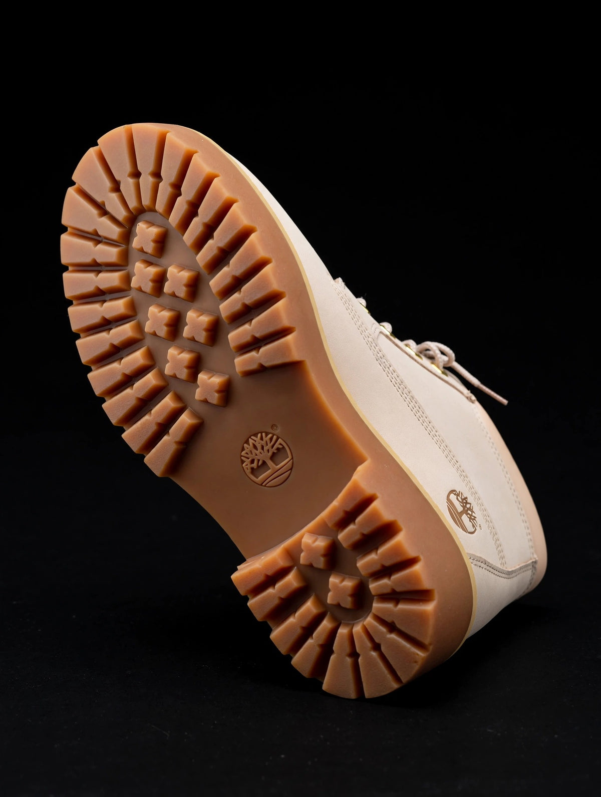 Timberland Women's Stone Street Platform Chukka — Light Beige, 8.5W